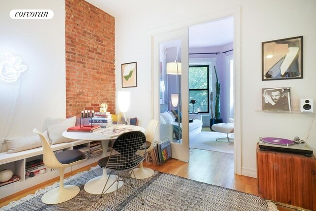 Building Photo - 127 Clinton Ave Rental