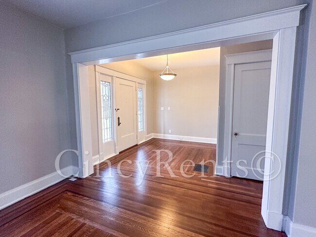 Photo - 3416 Mooney Ave Unit 1