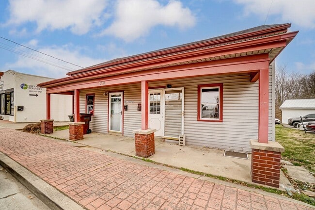 Photo - 29 N Main St Unidad 1