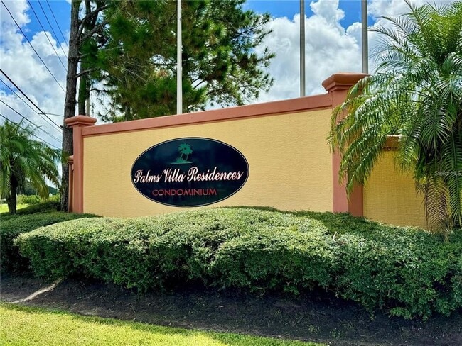 Building Photo - 10831 Windsor Walk Dr Unit 1112