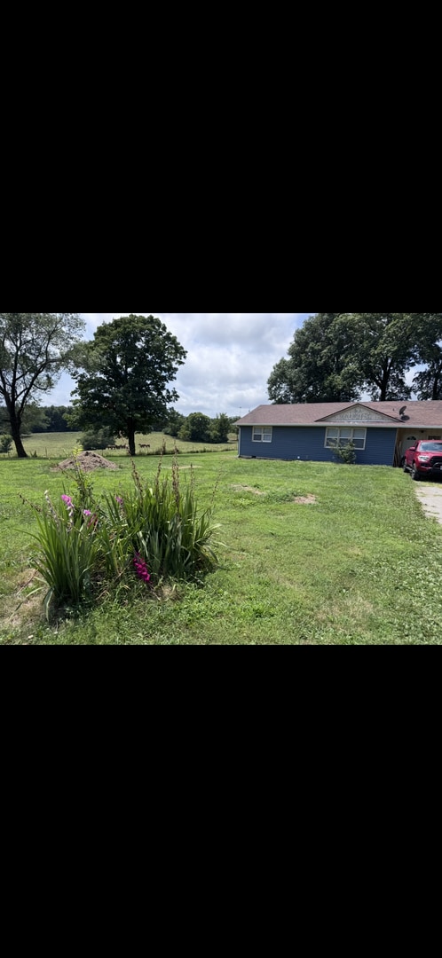 Photo - 707 S Rustic Rd