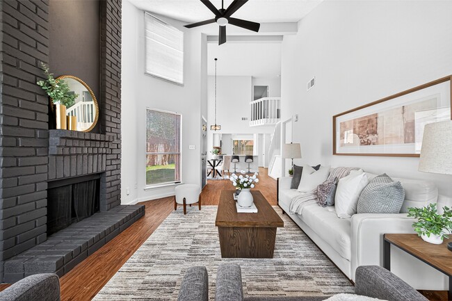 Building Photo - 10726 Buffalo Bend Dr