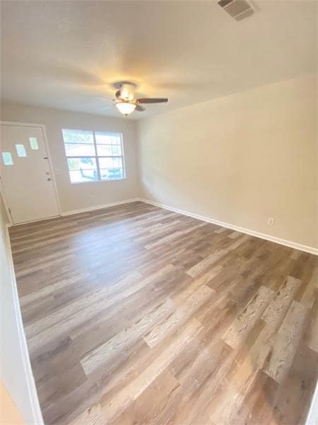 Building Photo - 635 Maxwell St