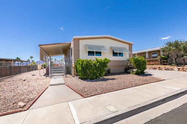 Photo - Beautifully Remodeled Boulder City Home with Spacious Backyard Retreat