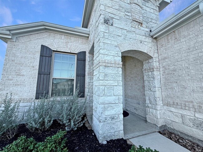 Photo - 17207 Thorwell Ln