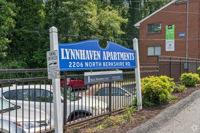 2206 N Berkshire Rd - Lynnhaven Apartments