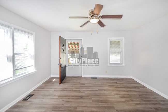 Photo - 1525 N Colorado Ave