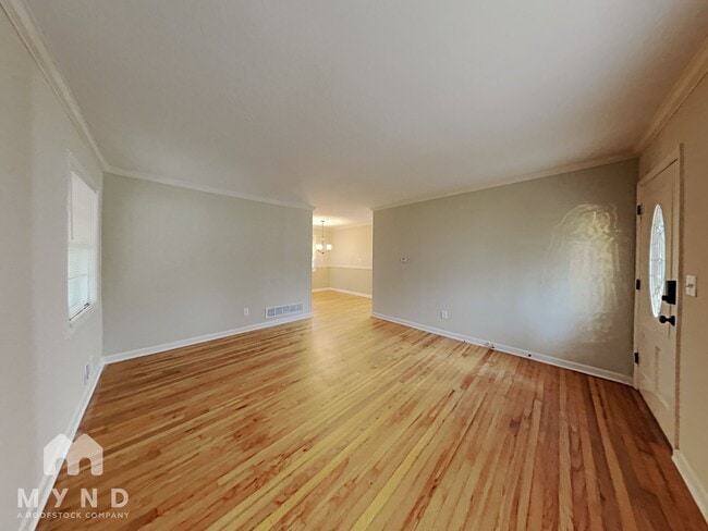 Photo - 7094 Chappell Cir NW