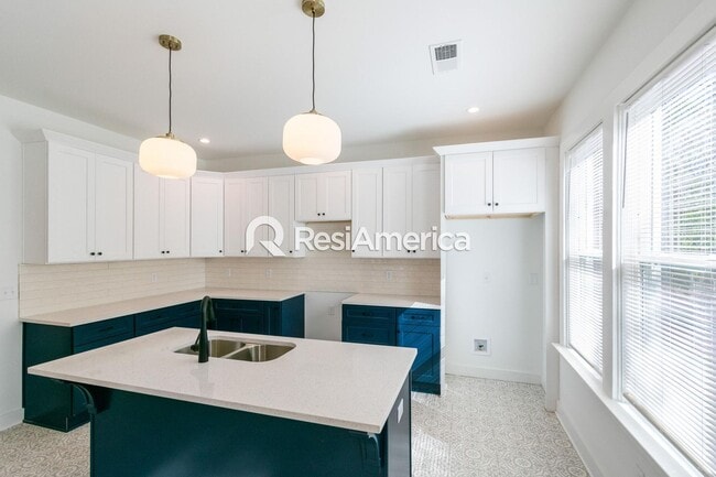 Photo - Stunning New Renovation in Midtown