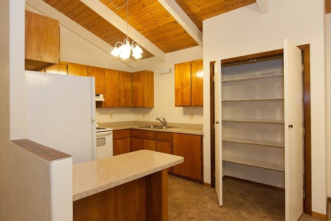 Photo - LOVELY 3BD 2.5BA HOME in KURTISTOWN