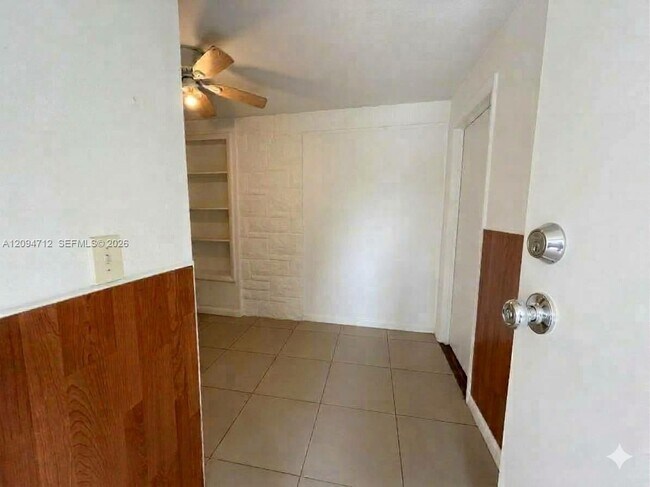 101 NE 60th St Unit 1