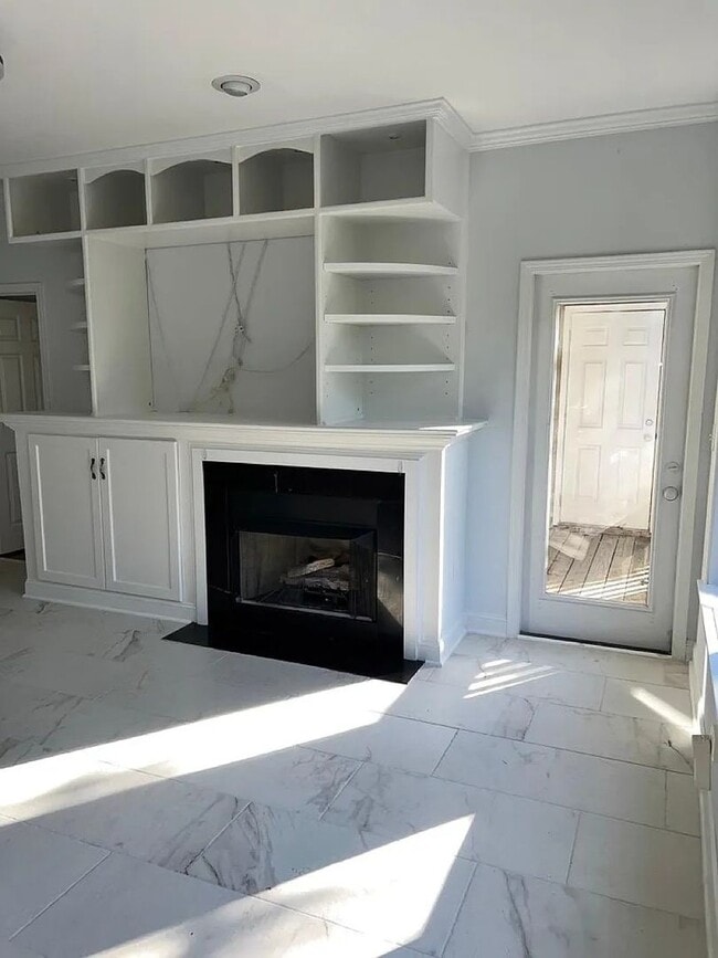 Photo - 2 Bed/ 2 Bath Condo located in one of Charlotte's most desired neighborhoods Unit 206