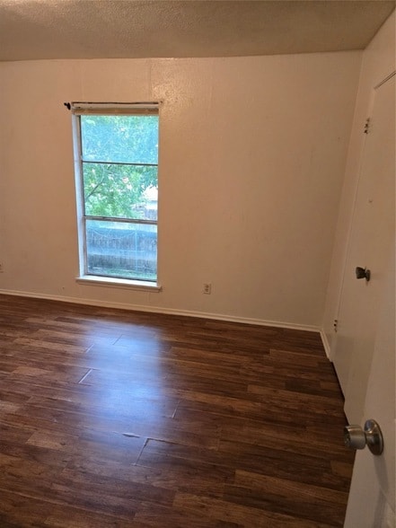 Photo - 2509 Birmingham Ave Unidad 202