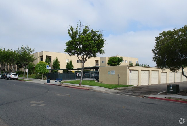 Photo - Briarcrest Apartments