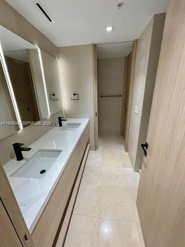 Photo - 251 Crandon Blvd Unit 251 Crandon Blvd 1228