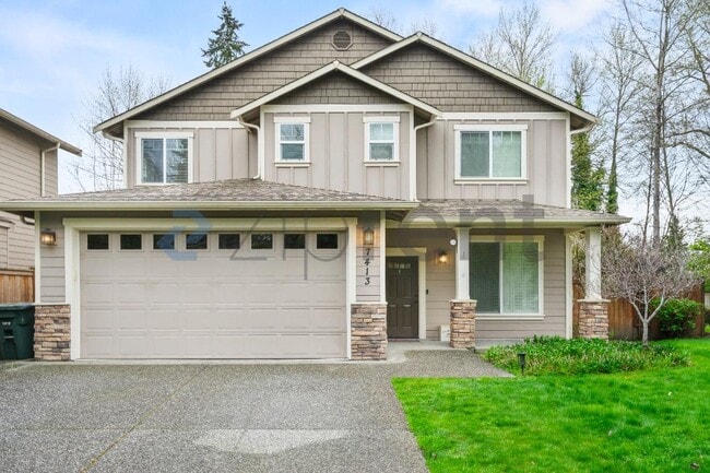 Building Photo - 7413 NE 200th St