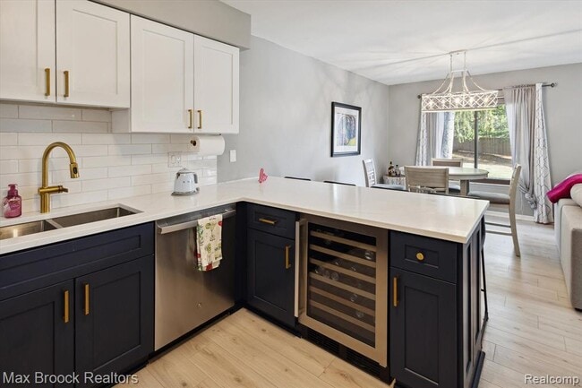 Photo - 1131 Indianwood Trail