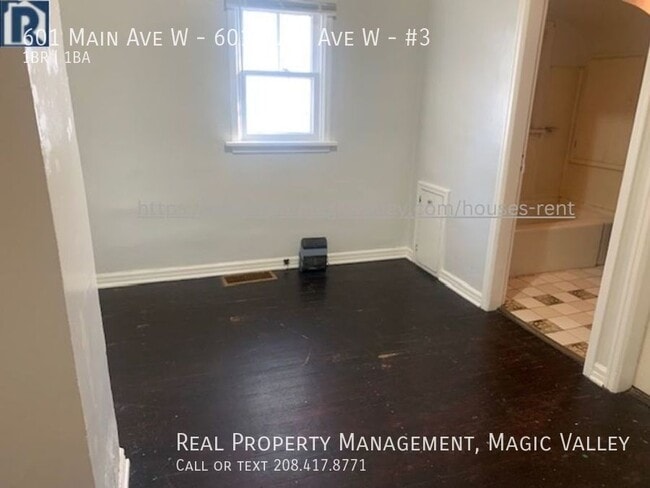 Photo - 601 Main Ave W Unit #3