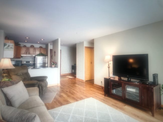 Photo - 5820 Oakwood Dr Unit 2E