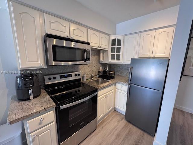 Building Photo - 4228 N Ocean Dr Unit 17