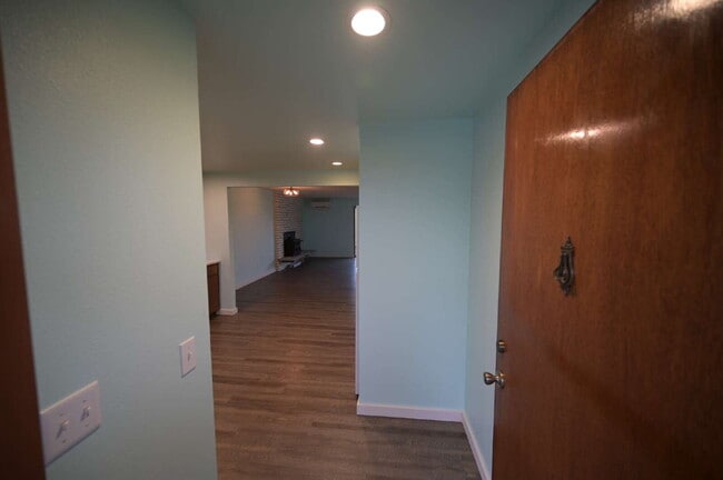 Photo - 1 bed 1 bath condo in 55+ community: ALL Utilities included! Unidad 19C