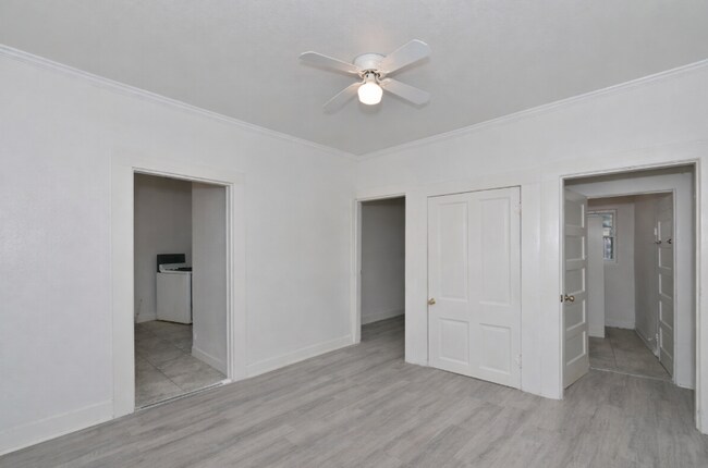 Photo - 113 S Olive St Unidad A