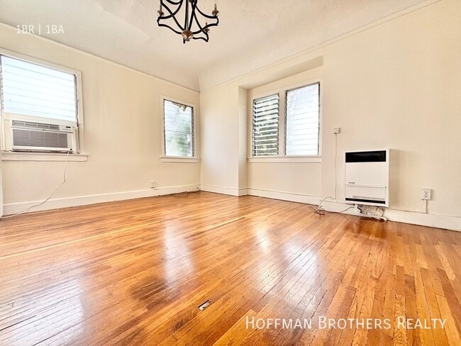 Photo - 808 Lucile Ave Unit 1/4