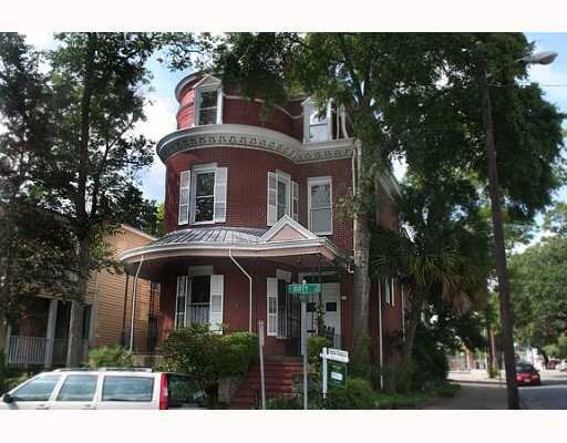 Photo - 401-403 E Duffy St