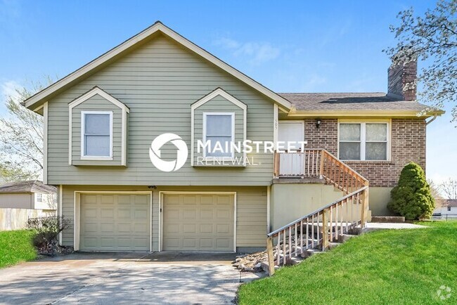 Building Photo - 505 NW Willow Dr Rental