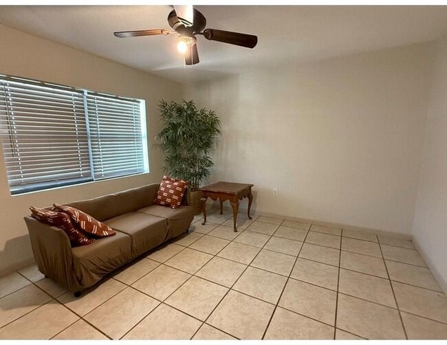 Photo - 1201 E Nobles Ave