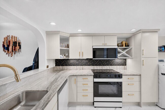 Photo - 2000 S Ocean Dr Unit 608