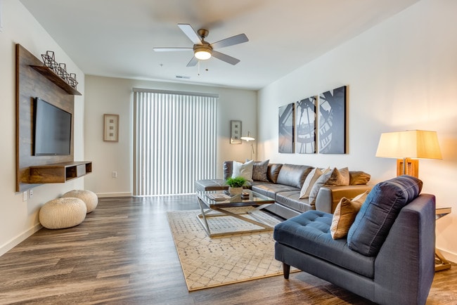 Sunnen Station Apartments apartments — community photo