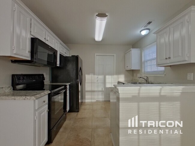 Photo - 6209 Spanish Moss Ln