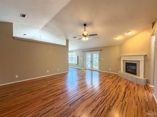 Photo - 3977 High Bridge Dr