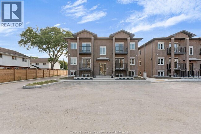 Photo - 233 Watson Ave Unit 306