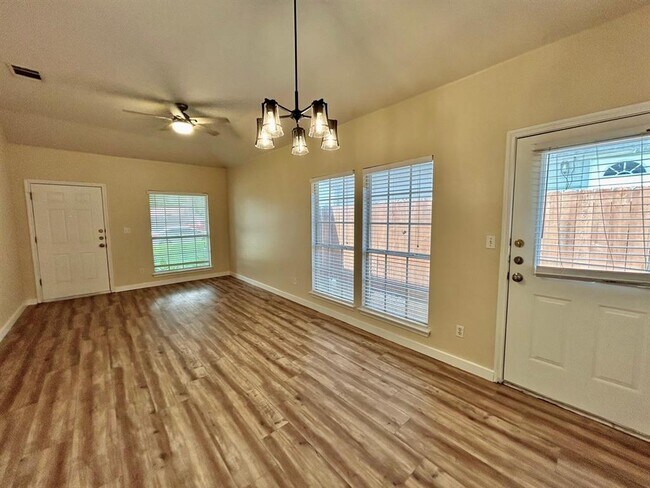 Photo - 8710 Weiser Dr