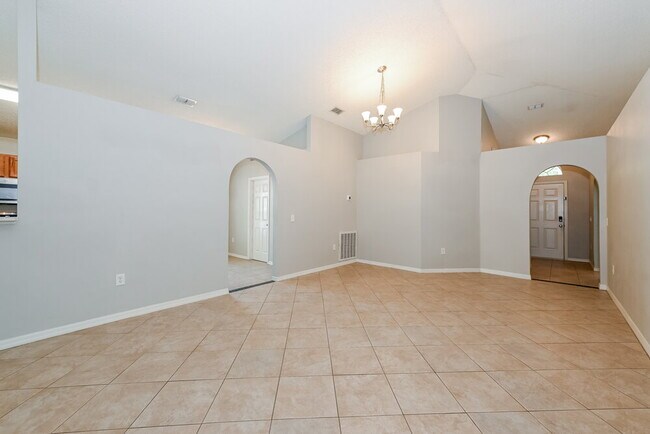 Photo - 3763 Iceni Court