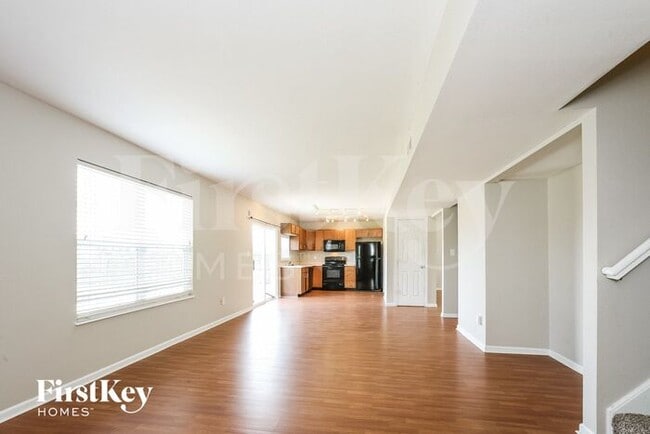 Photo - 935 Kitner Ave