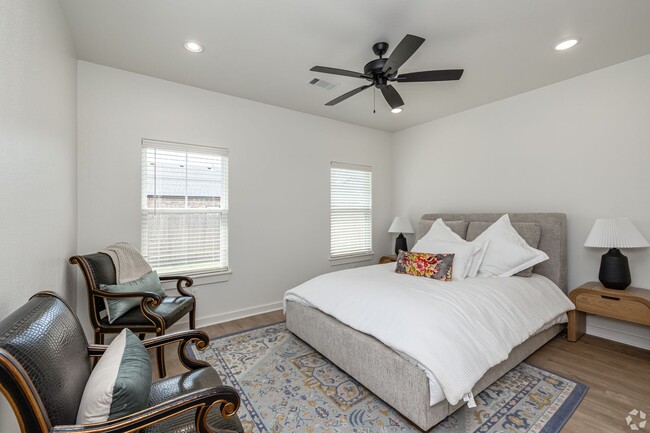 Photo - 8916 Cambria Cir