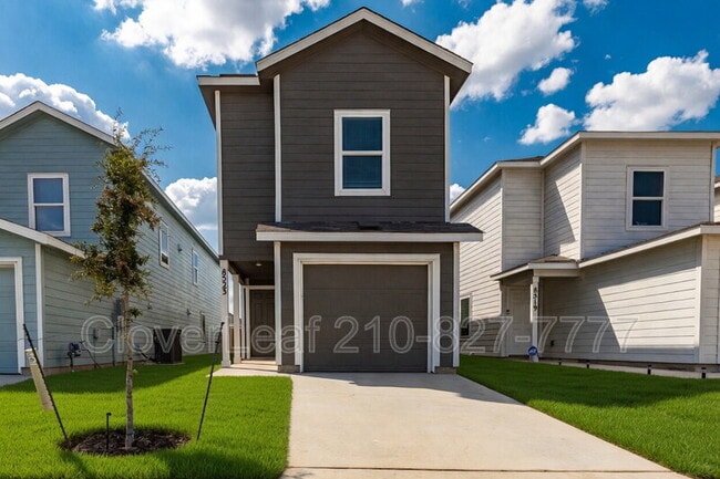 Building Photo - 8523 Loska Grn
