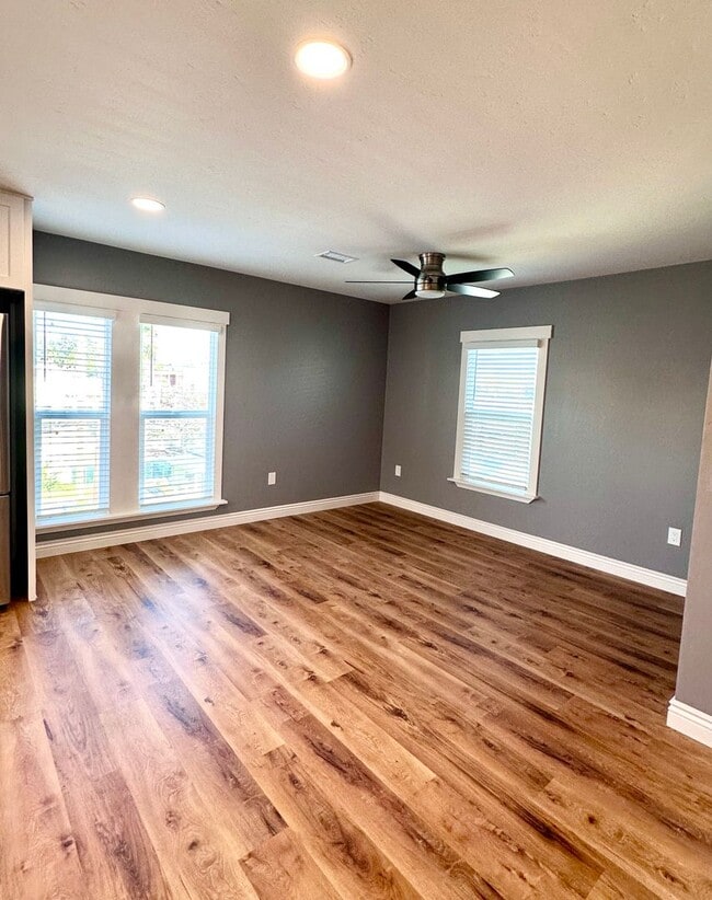 Photo - Third Avenue Duplex Unit B