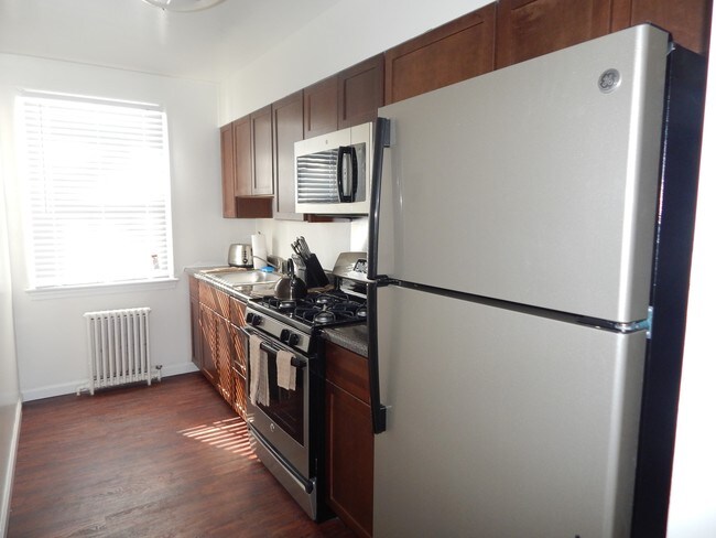 Photo - Martin's View Apartments