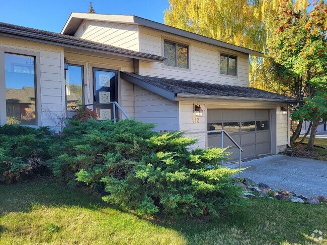 Building Photo - 4 Bedroom in desirable South Bozeman Rental