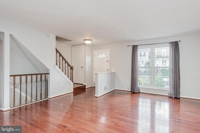 Photo - 1847 Dulaney Ct