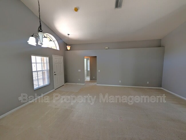 Photo - 31404 Philmar Ln