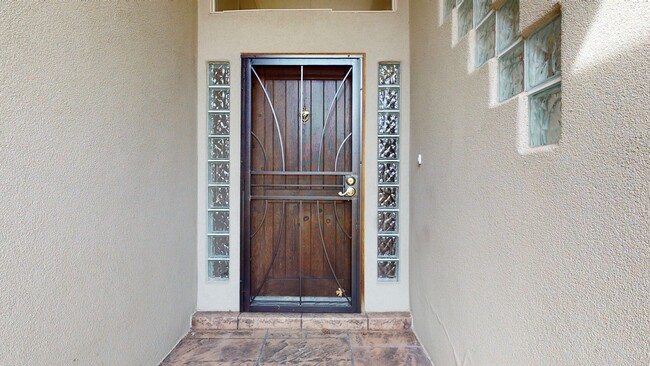 Photo - 6411 Consuelo Point St NE
