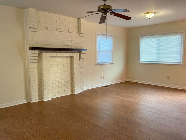 Photo - 238 Bull Run Dr