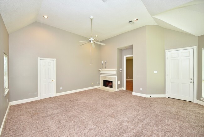 Photo - 5830 Hornwood Dr