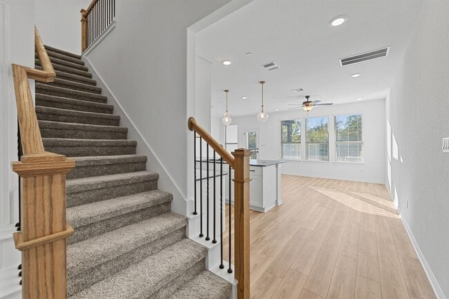 Photo - 2725 Woodall Dr Unit 1103