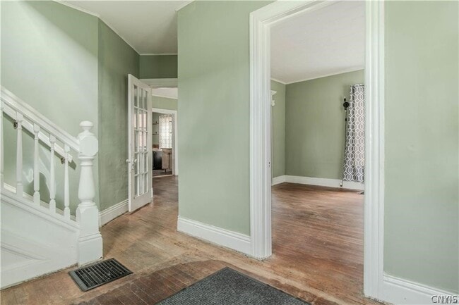 Photo - 363 Brainard St